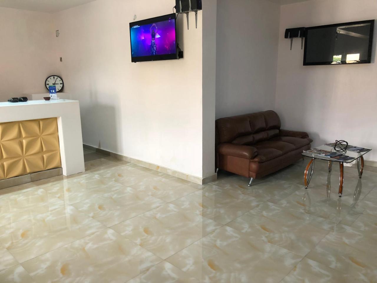 Lekki Waterside Hotel Bamgbose Exterior photo
